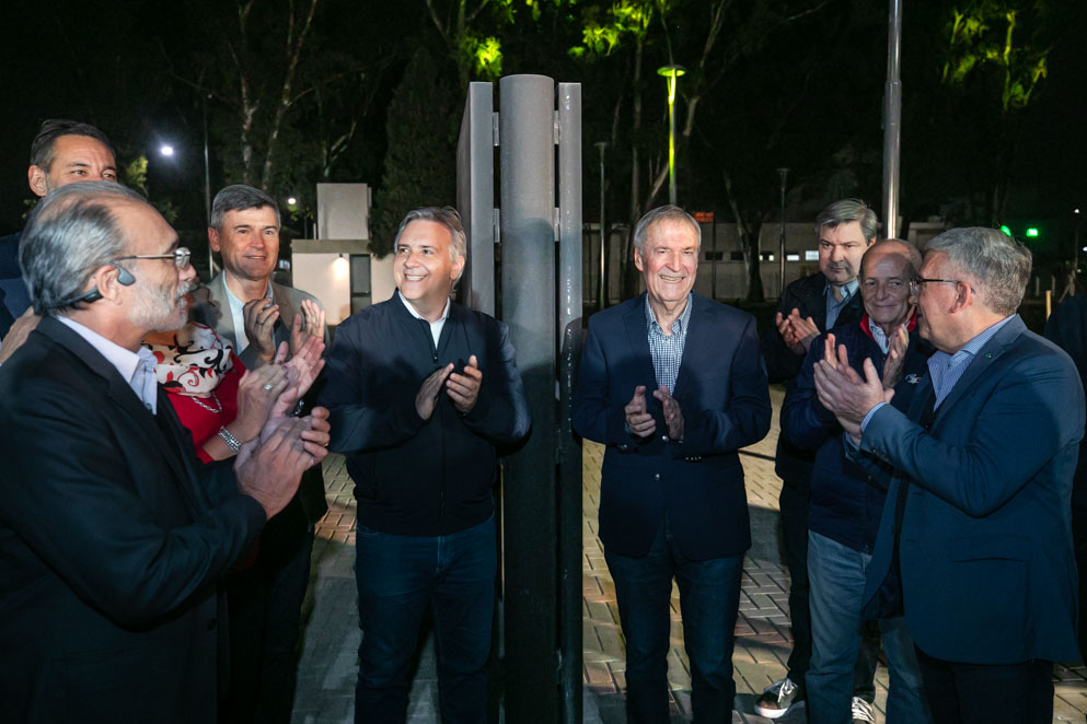 Schiaretti y Llaryora inauguraron el nuevo Parque de las Energías de la EPEC