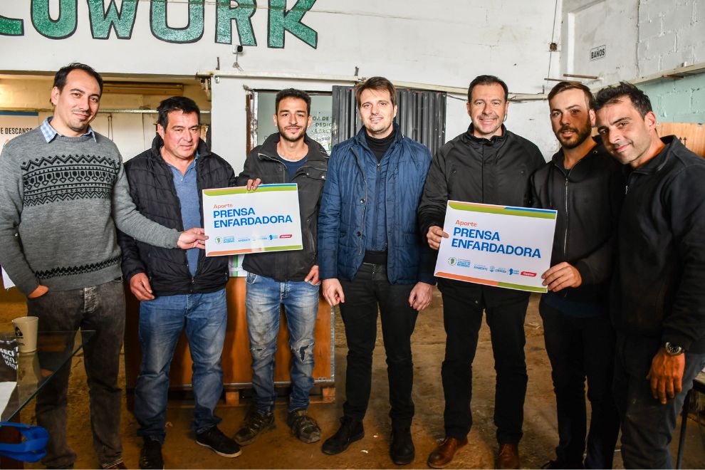 Ambiente entregó equipamiento a cooperativas de recuperadores urbanos
