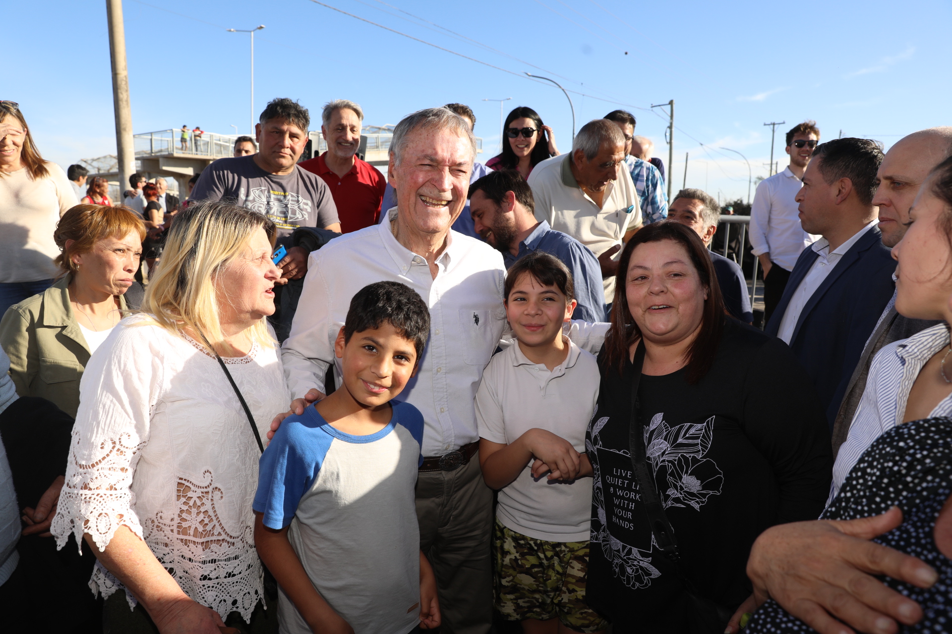 Schiaretti habilitó obras de urbanización en Malvinas Argentinas