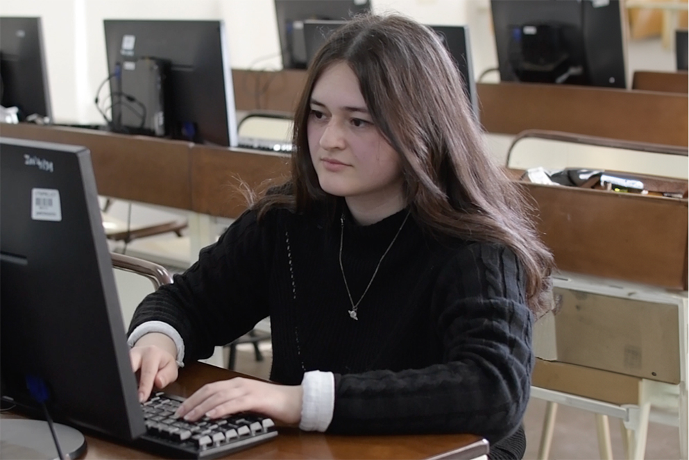 Cerca de mil estudiantes aprendieron programación Full Stack