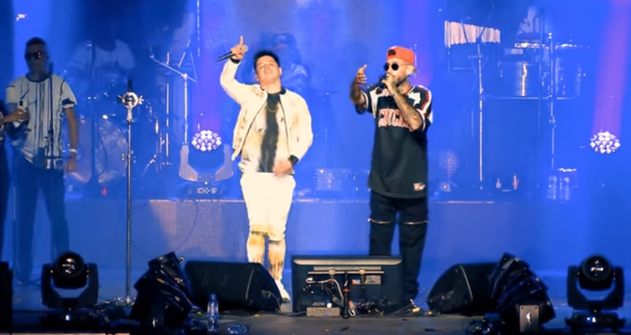 ‘Durmiendo en tu ombligo’ y Bailalo mi loco