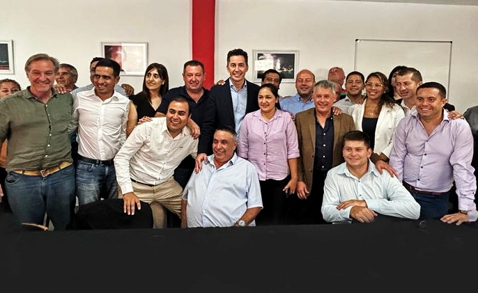 Manuel Calvo se reunió con intendentes del departamento Cruz del Eje
