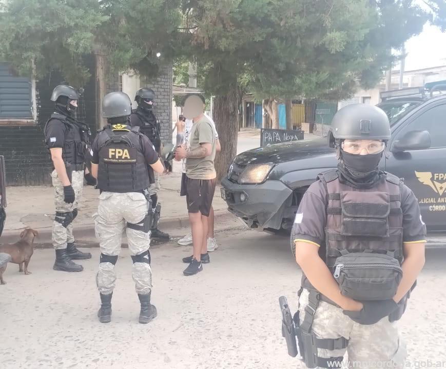 CÓRDOBA: FPA EFECTUÓ INTENSOS CONTROLES PREVENTIVOS E INCAUTÓ DROGAS