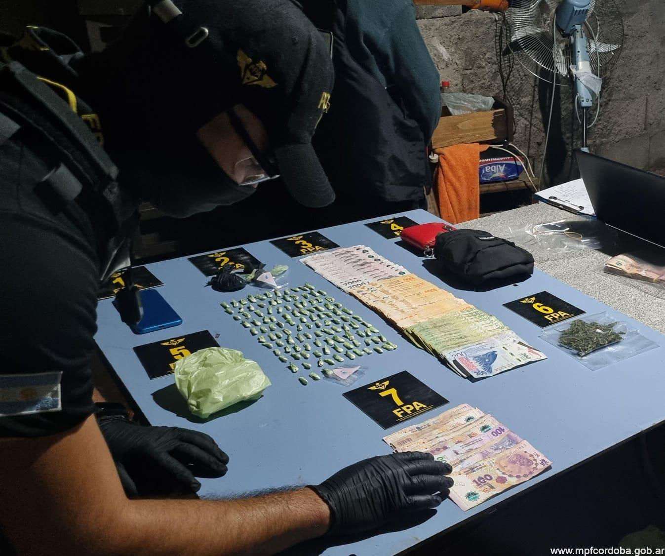 FPA DESBARATÓ UNA BANDA FAMILIAR Y SECUESTRÓ ESTUPEFACIENTES EN VILLA MARÍA