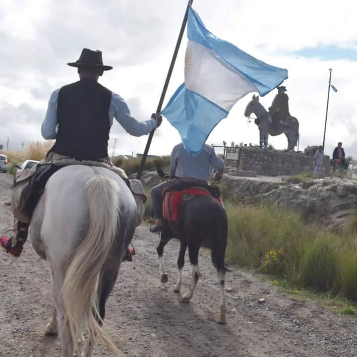Por los caminos del Santo: finalizó la Peregrinación y Cabalgata La Brocheriana