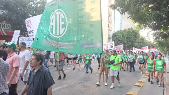 CÓRDOBA: CONFIRMAN LA ACUSACIÓN CONTRA LÍDERES PIQUETEROS Y GREMIALES POR CORTE DE CALLES