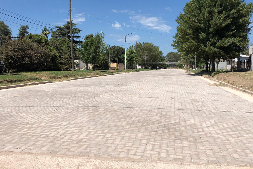 Ya está pavimentado el ingreso por Ruta 10 a Las Perdices