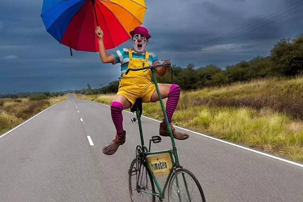 El Teatro Itinerante y el Cine Móvil siguen recorriendo el interior provincial