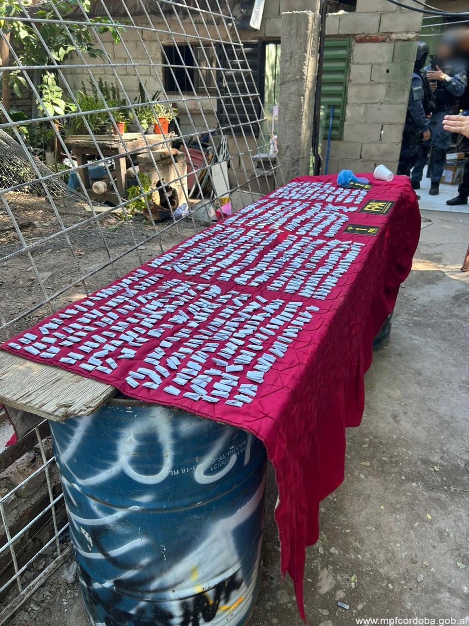 CÓRDOBA: FPA DESBARATÓ UNA ORGANIZACIÓN NARCO EN VILLA RICHARDSON. 13 DETENIDOS