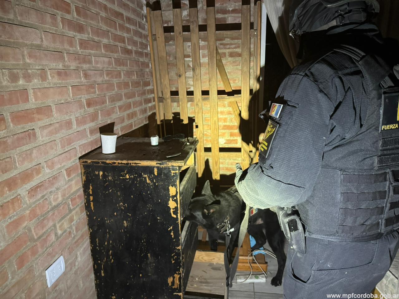 HELADERO DETENIDO POR VENTA DE DROGAS EN LA COSTANERA DE VILLA CURA BROCHERO