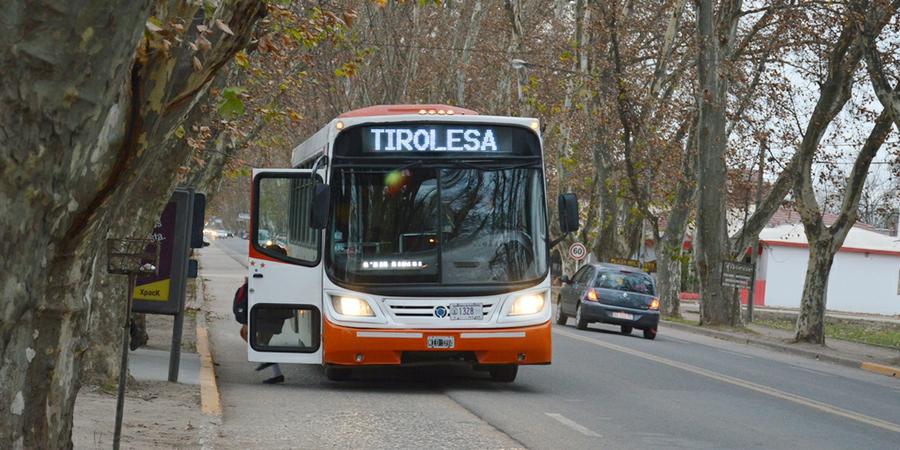 Se garantiza el transporte interurbano hasta las escuelas rurales