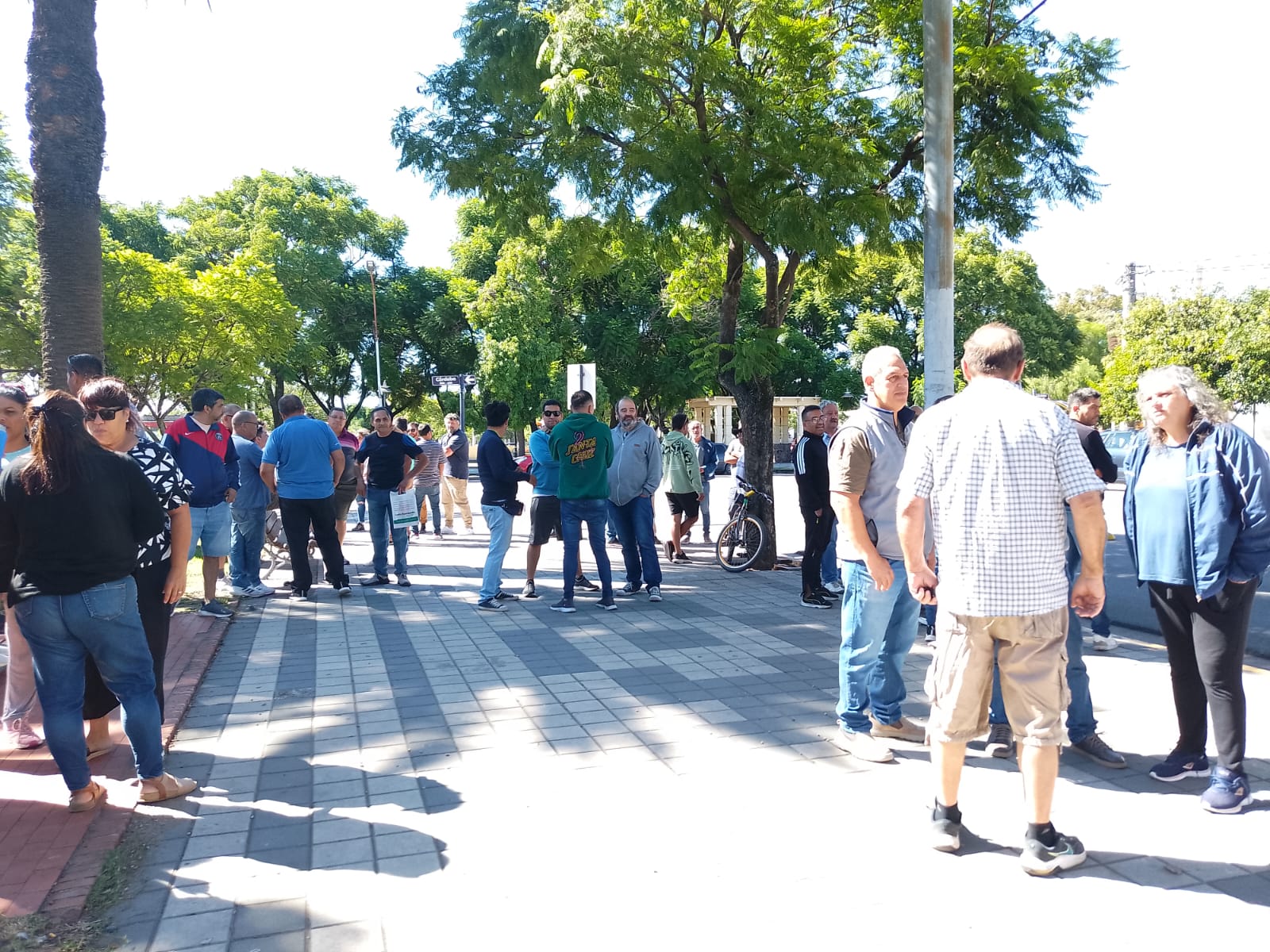 Reclamo de remiseros y taxistas en Jesús María: ‘Los Uber son ilegales’