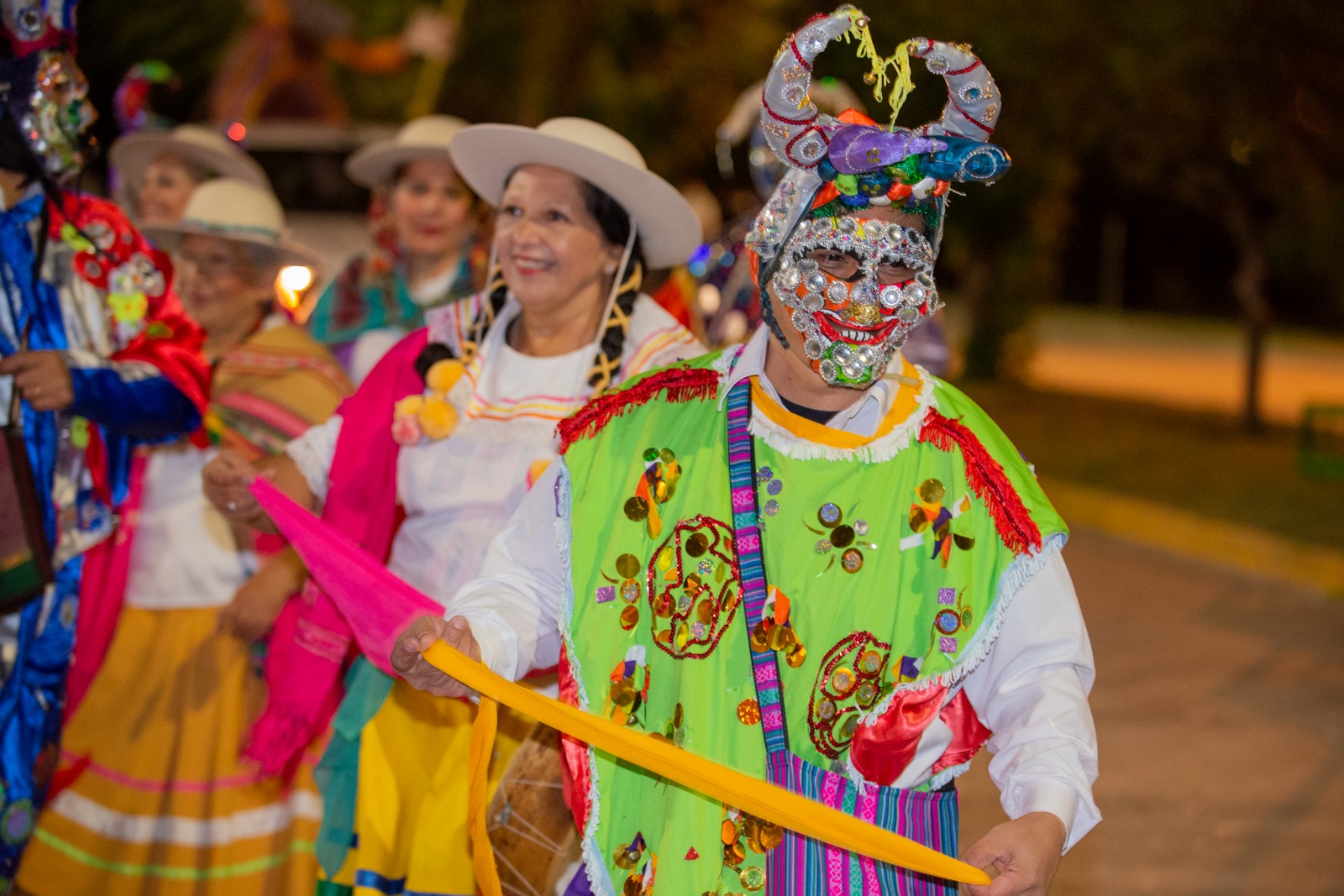 La fiesta se hace si o si: Carnavales de la Familia se trasladan al salón municipal de Sinsacate