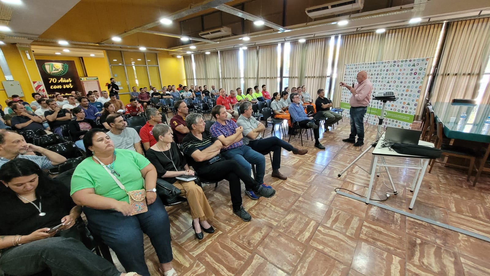 Se realizó una jornada de actualización técnica sobre la Ley de Seguridad Eléctrica