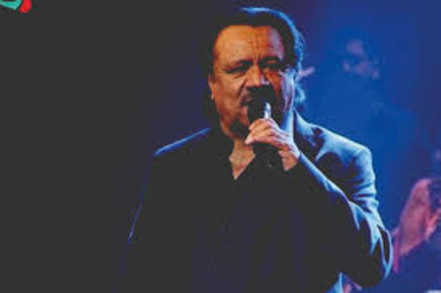 Videla detuvo el show por un malentendido.