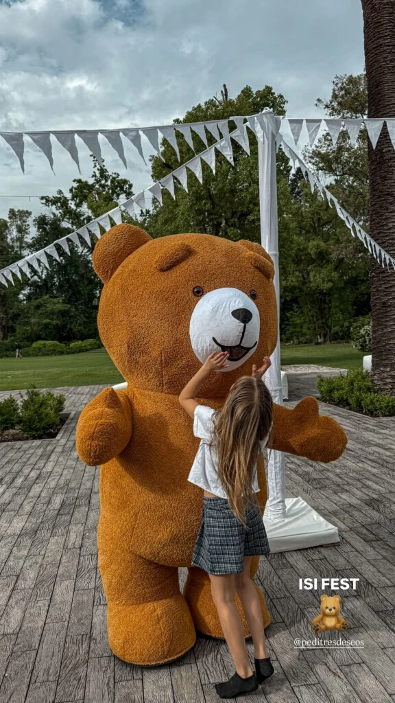 Las fotos de la fiesta de cumpleaños de la hija de Wanda Nara junto a la familia de Mauro Icardi