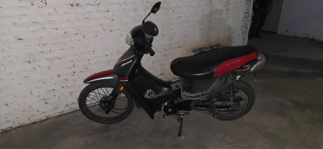 Jesús María: recuperaron un moto robada.