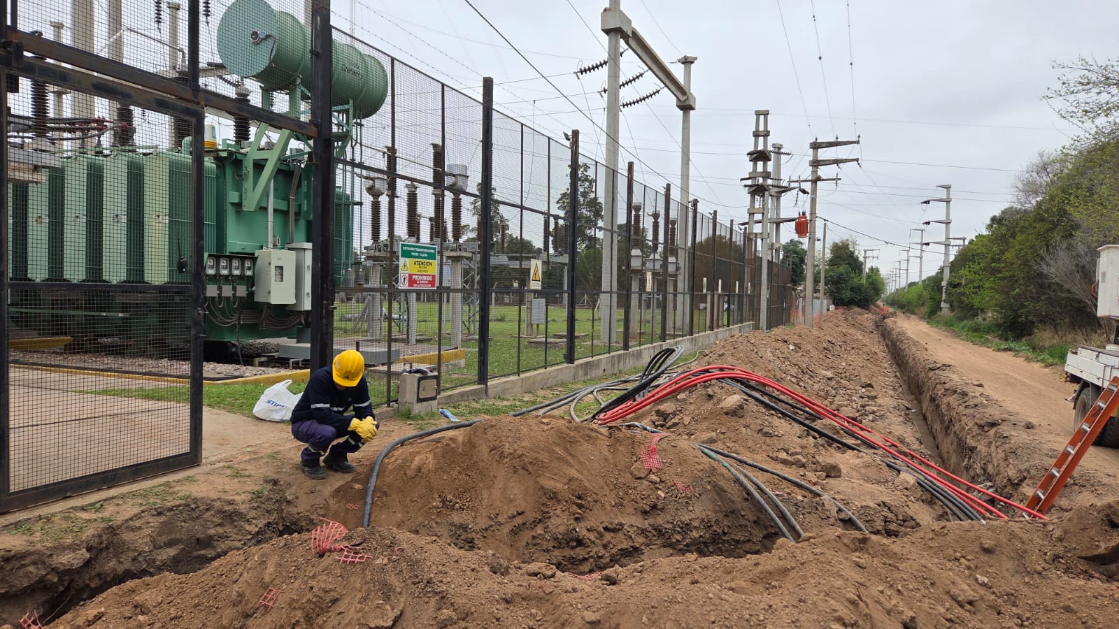 Colonia Caroya: Culminó la obra de cableado subterráneo en la zona de parques industriales