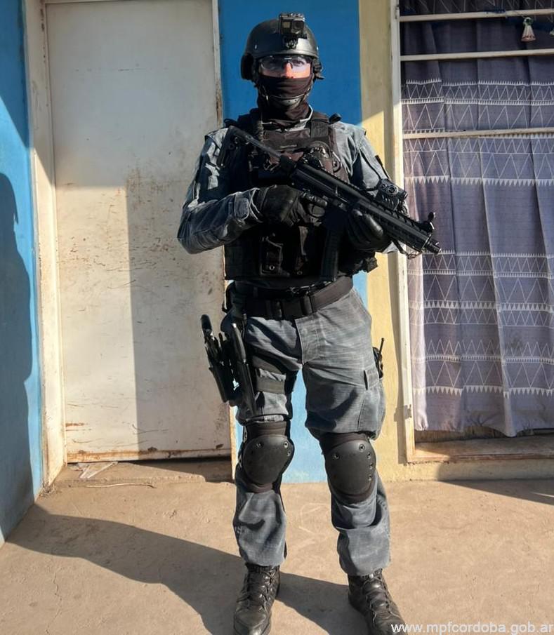 CÓRDOBA: FPA DETUVO A UNA MUJER CON PRISIÓN DOMICILIARIA QUE VENDÍA COCAÍNA EN BARRIO POLICIAL ANEXO