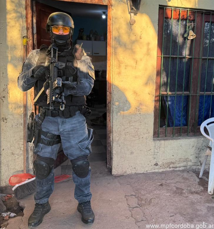 RÍO CUARTO: FPA CERRÓ UN PUNTO DE VENTA Y SECUESTRÓ ESTUPEFACIENTES. UN DETENIDO