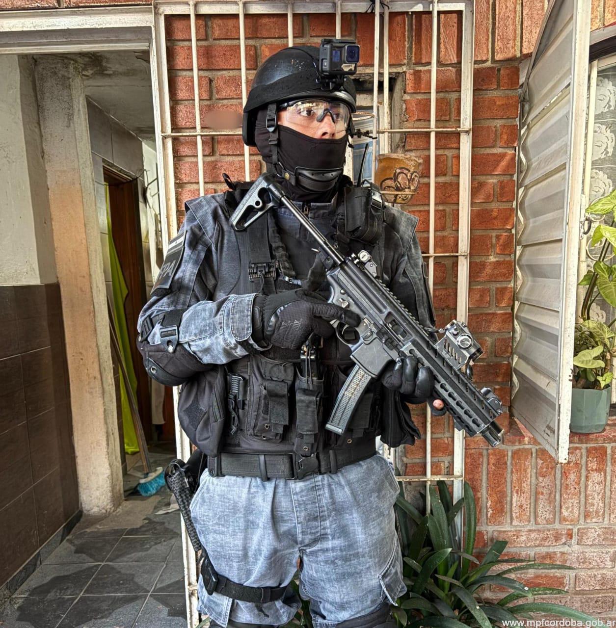 CÓRDOBA: FPA DETUVO A UNA MUJER QUE INTEGRABA UNA ORGANIZACIÓN NARCO EN BARRIO VILLA BOEDO
