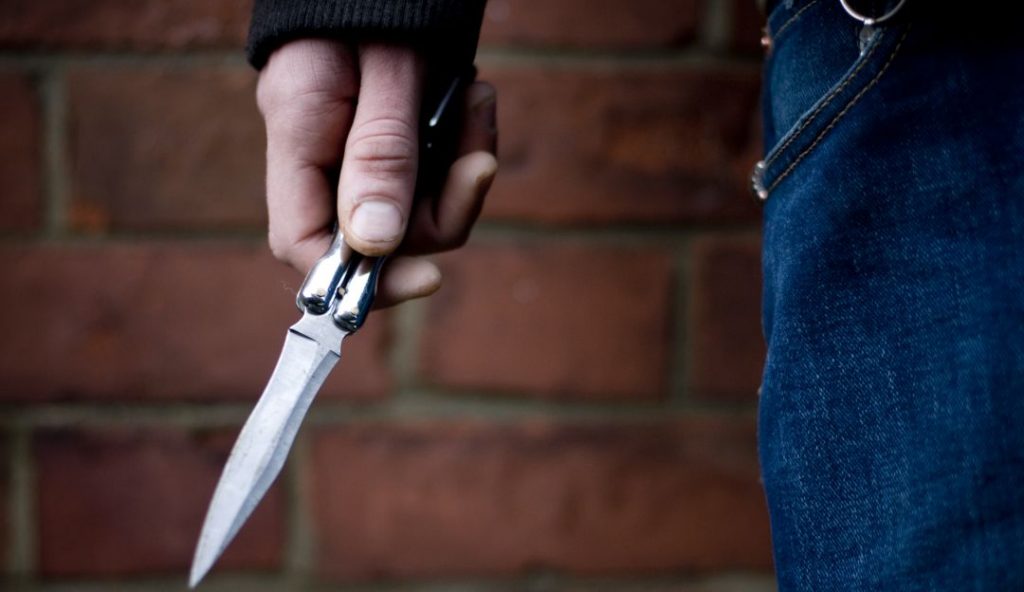 Jesús María: le robó el celular a punta de cuchillo y lo atraparon.