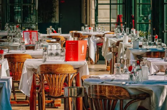 Nueva fecha del curso de atención al cliente en servicios gastronómicos