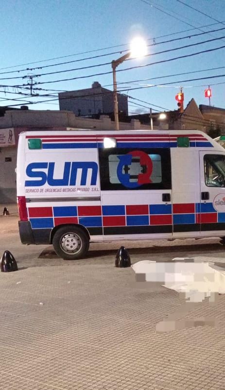 Jesús María: investigan el fallecimiento de un hombre en pleno centro de la ciudad.