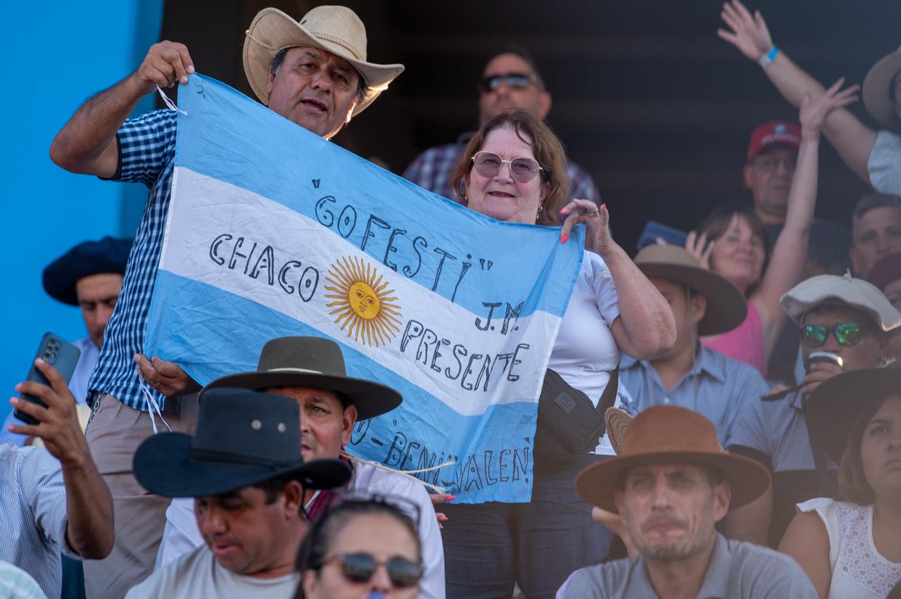 El domingo fue de Lucas Sugo y los sonidos del monte.