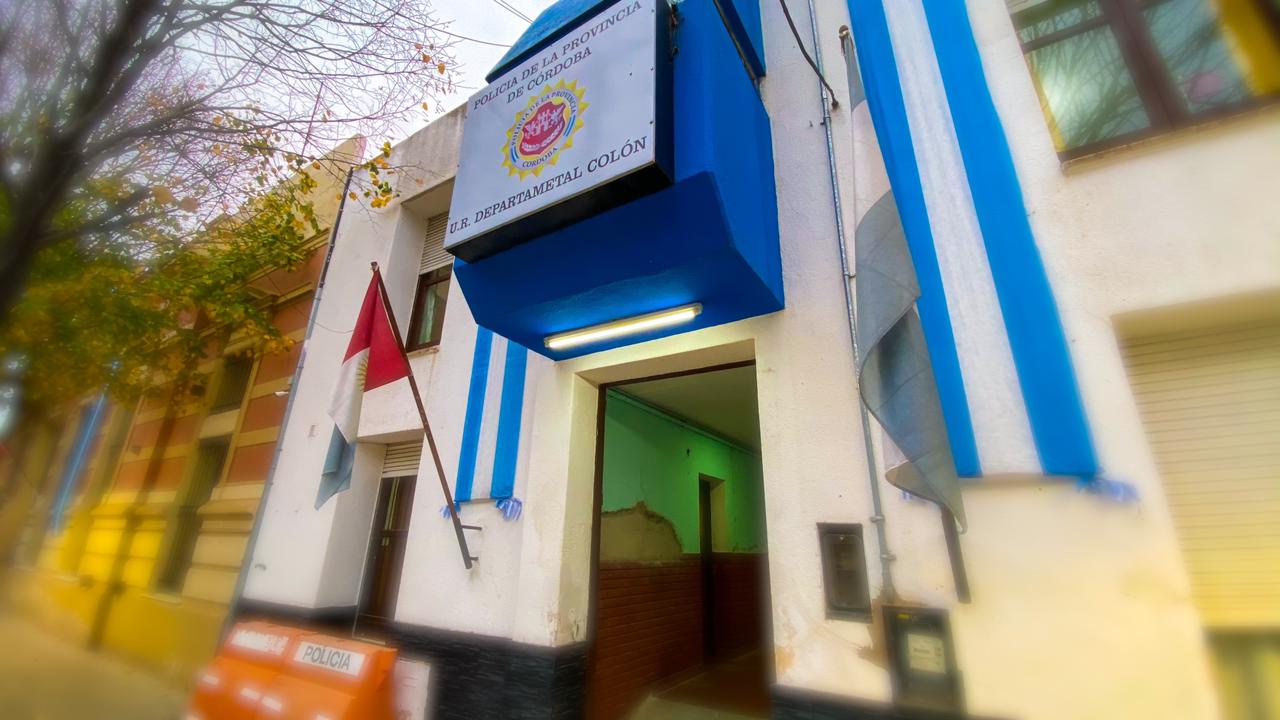 Jesús María: atacaron a la policía en un control y fueron detenidos.