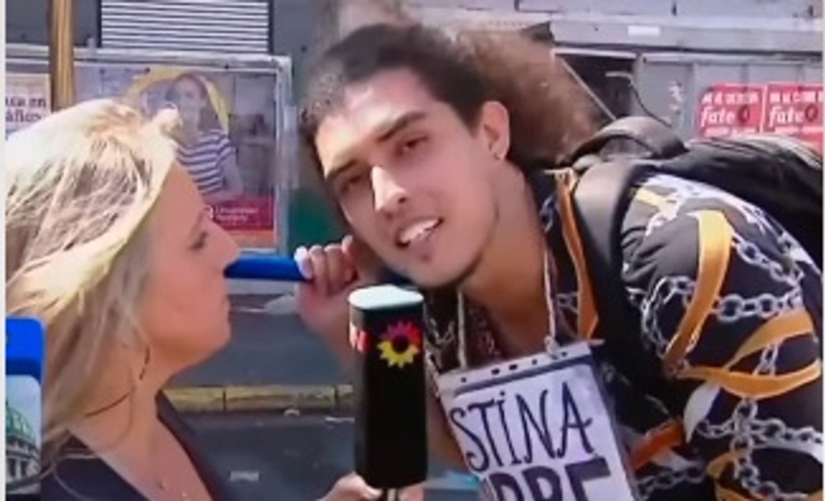 Paula Bernini se quiso hacer la picante con un manifestante y fue domada en vivo