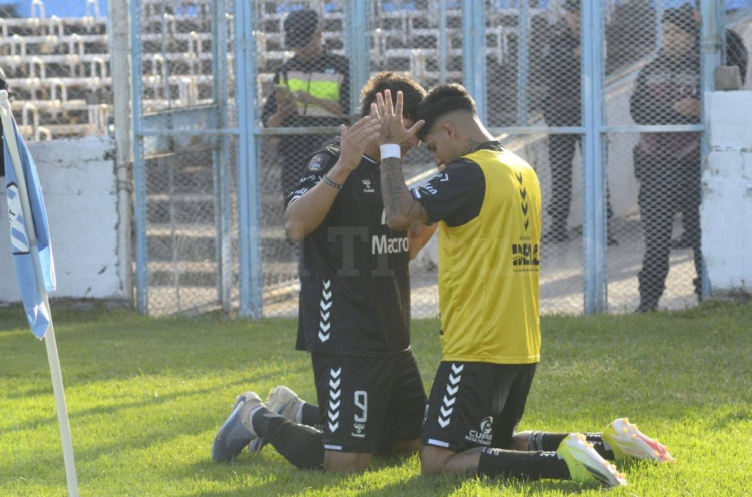 Gimnasia y Tiro vs Central Norte, por la Primera Nacional EN VIVO, minuto a minuto: el cuervo pudo ampliar pero erró un penal