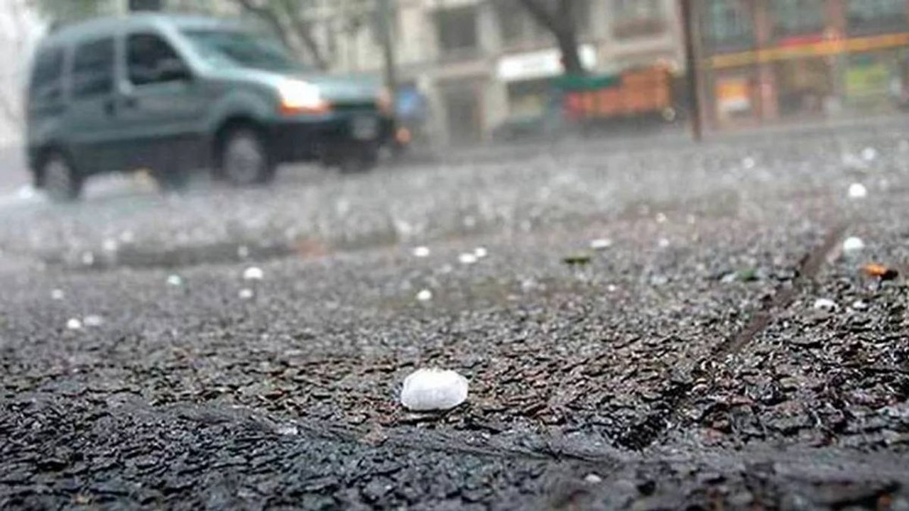 Advertencia por lluvias fuertes y granizo: cuál es la provincia que está bajo alerta este jueves