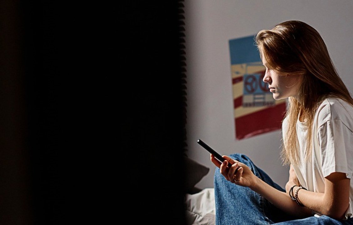 Grooming: fue imputado por contactar a una adolescente para pedirle fotos sexuales