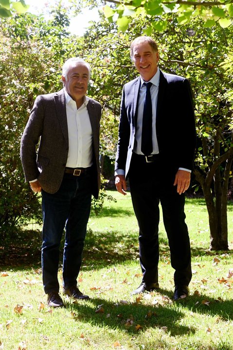 Santilli reactivó la “rosca” con gobernadores por la agenda parlamentaria y visitó una provincia clave