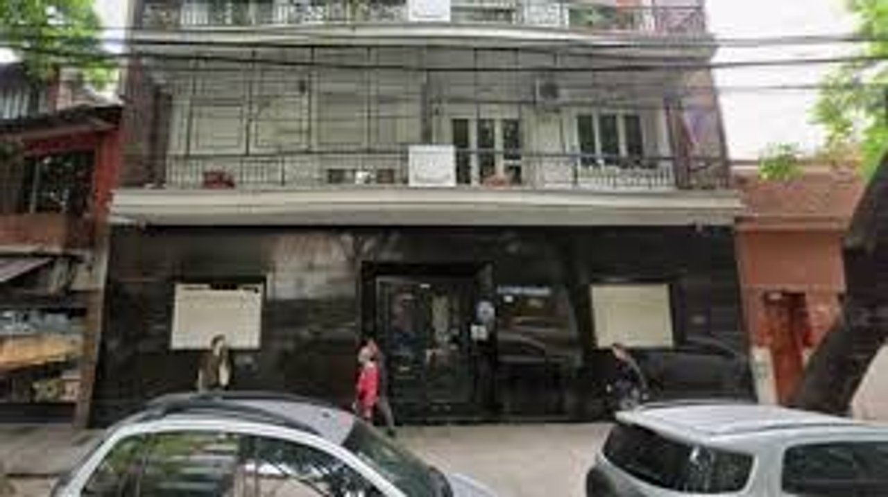 Hallaron muerto a un docente en su departamento de Caballito