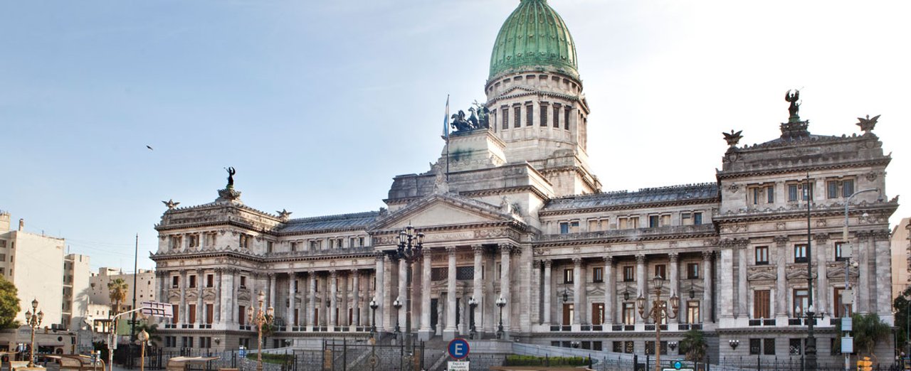 Encontraron un paquete sospechoso frente al Congreso y descubrieron que no contenía ninguna amenaza