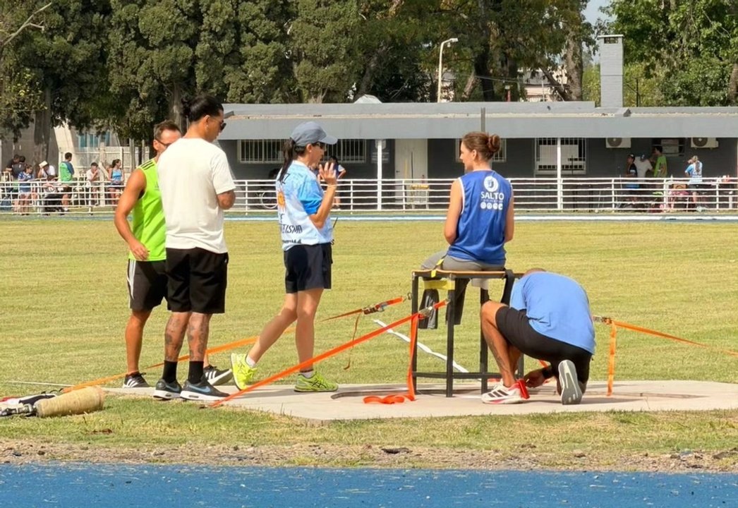 Destacada en el deporte paralímpico: quién es la lanzadora argentina que la rompió en competencia oficial