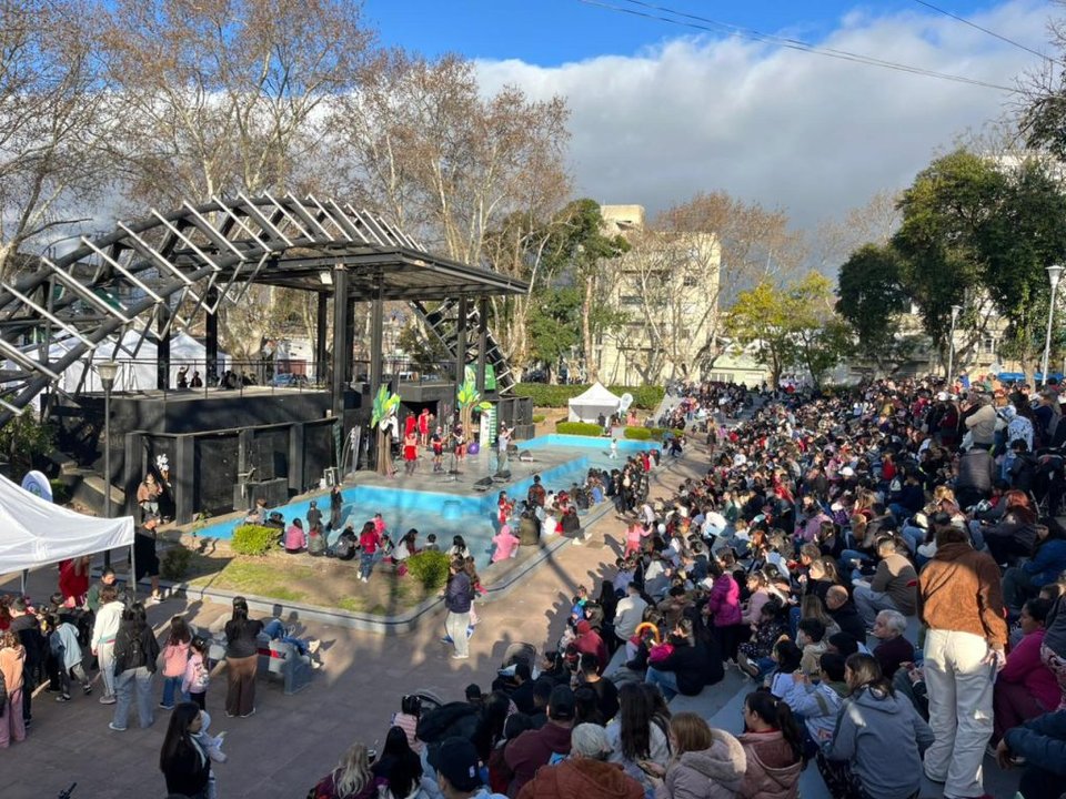Zárate movió el feriado del aniversario y ya confirmó show masivo: crece el reclamo por costos y contrataciones