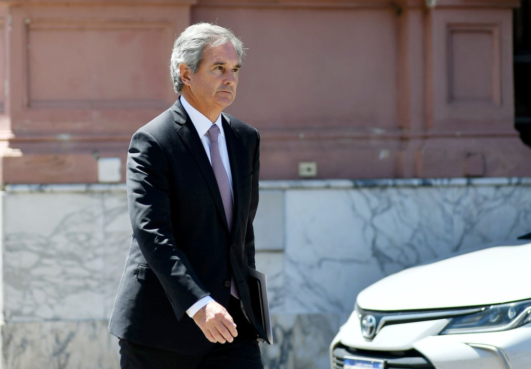Quirno anunció que trepó a 420 la cifra de argentinos que ya lograron salir de Emiratos Árabes