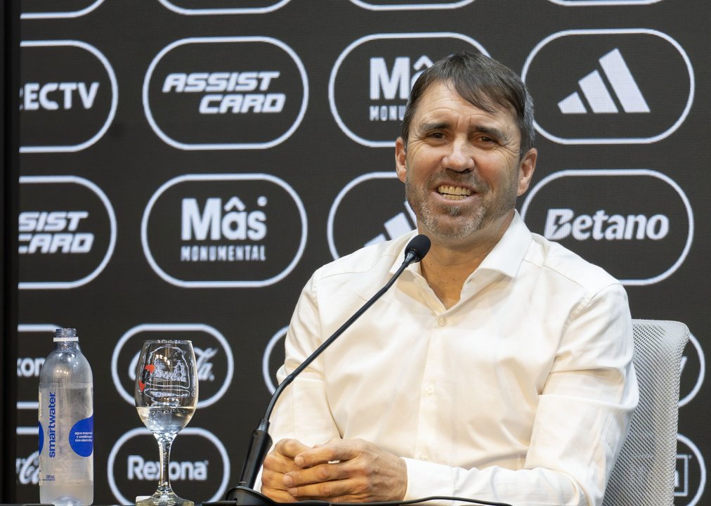 La cruda frase de “Chacho” Coudet que reflejó el sacudón de su llegada: “La semana fue una c…"