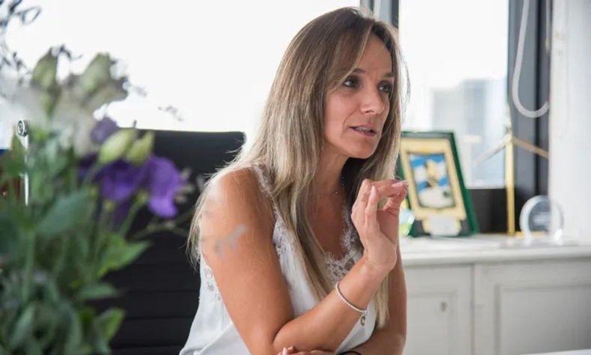 Malena Galmarini impulsa prohibir celulares en cárceles bonaerenses
