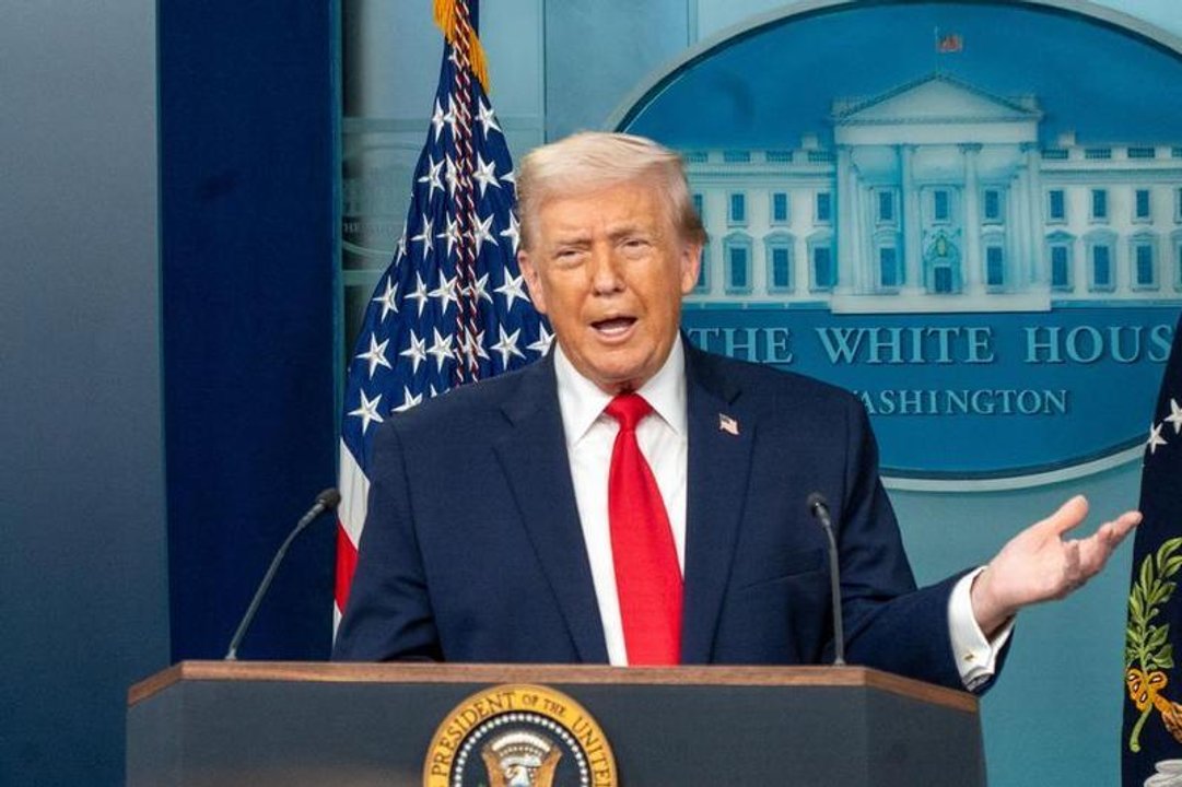 Trump asegura que los objetivos en Irán están "muy cerca" y descarta tropas terrestres