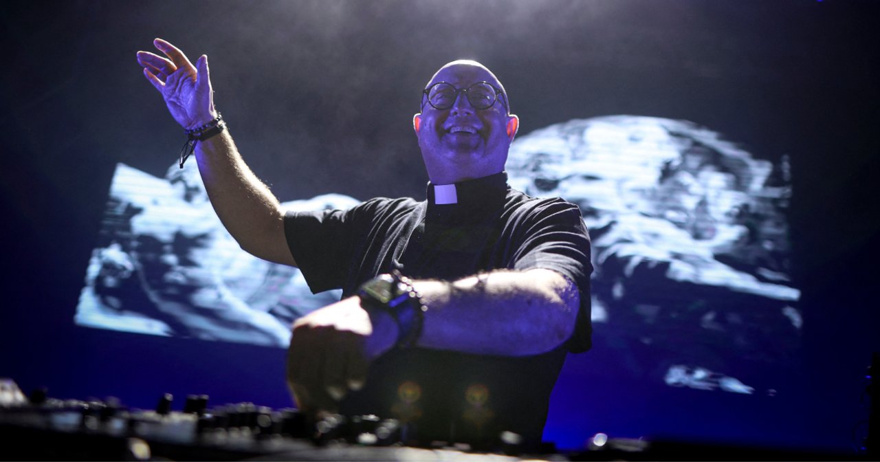 Quién es el “Papa DJ” que homenajeará al Papa Francisco en Plaza de Mayo