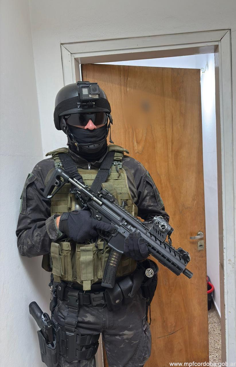 FPA REALIZÓ UN ALLANAMIENTO Y SECUESTRÓ ESTUPEFACIENTES EN VILLA CARLOS PAZ