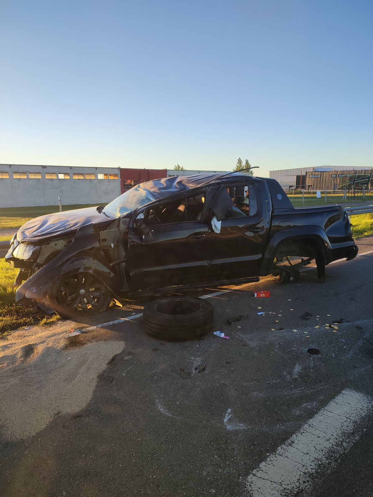 Colonia Caroya: perdieron el control y chocaron contra el guardarraill