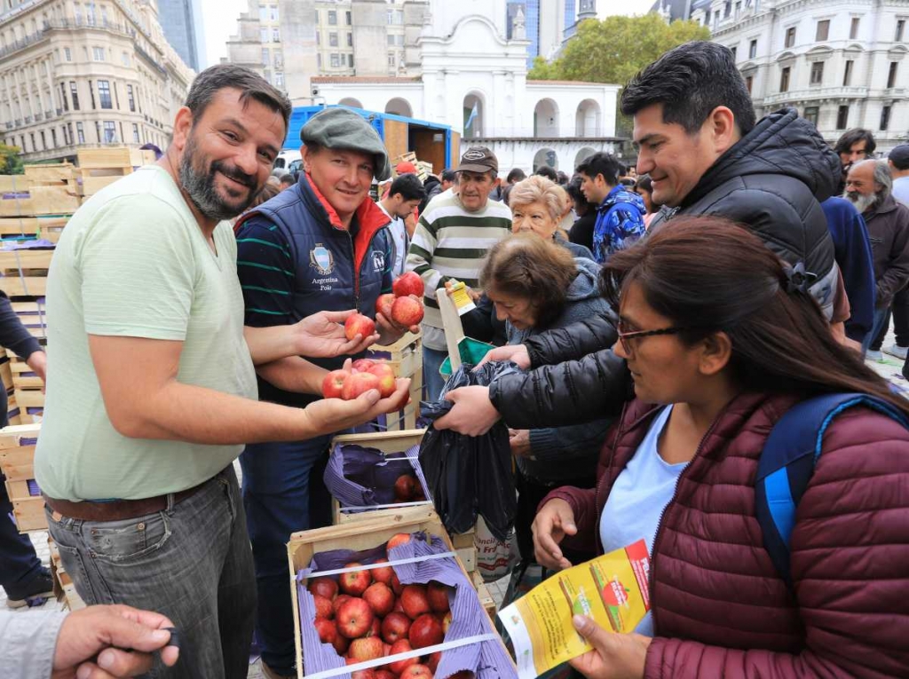 El termómetro latinoamericano de confianza del consumidor ubica a Argentina penúltima