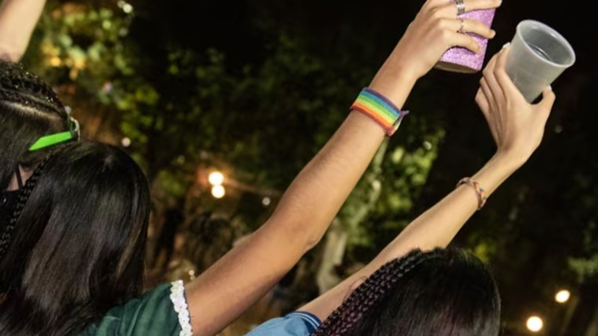 Alcohol, menores y excesos en un UPD en Pocito: internaron a una adolescente por intoxicación alcohólica