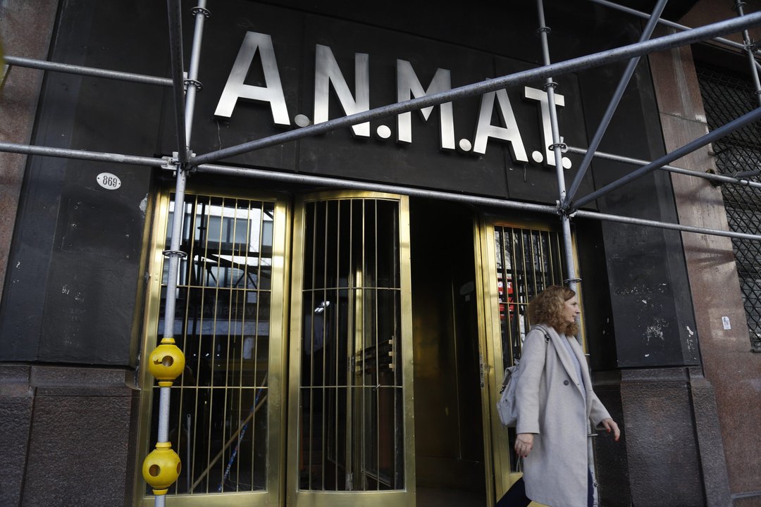 ANMAT suspende la habilitación de una distribuidora farmacéutica por graves irregularidades