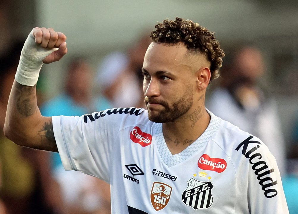 Neymar no juega en Brasil: ¿Santos lo guarda para la copa?